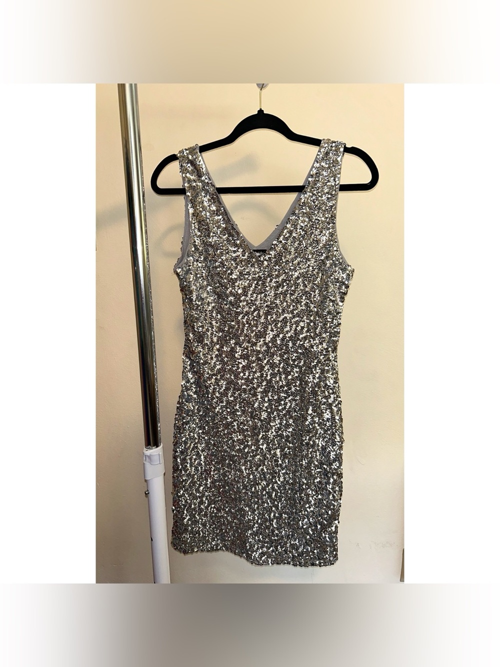 Sequined Silver Mini Sleeveless Evening Bodycon Dress Size M